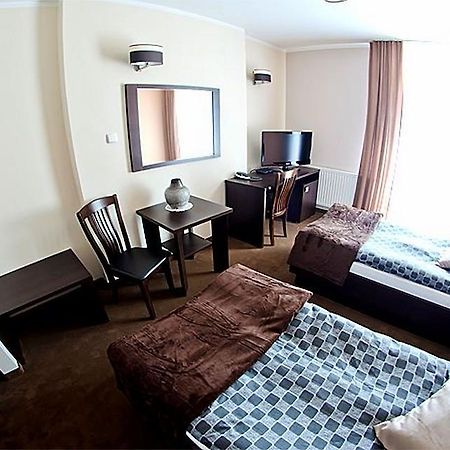Willa Tanona Bed and Breakfast Białystok Buitenkant foto